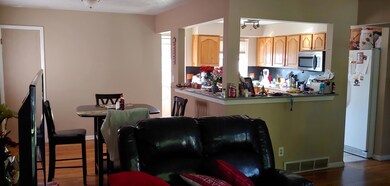 5395 Vinewood Ct, Columbus, OH 43229 - photo 2