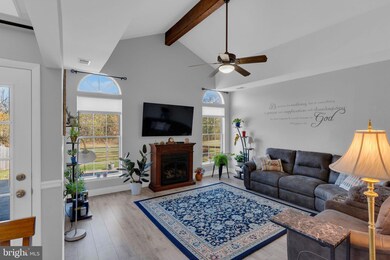 31 Kern Dr, Perkasie, PA 18944 - photo 5