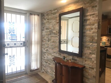 10102 W Kelso Dr, Sun City, AZ 85351 - photo 4