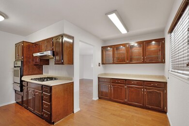 10108 Chinaberry Dr, El Paso, TX 79925 - photo 6