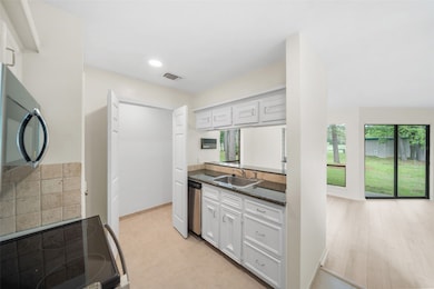 20271 Sunny Shores Dr, Humble, TX 77346 - photo 5