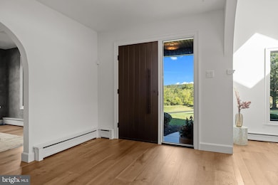 1101 Deerfield Ln, Doylestown, PA 18901 - photo 5