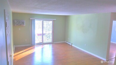 82F Constitution Dr unit F, Londonderry, NH 03053 - photo 3