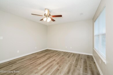 003-photo-living-room-11574040