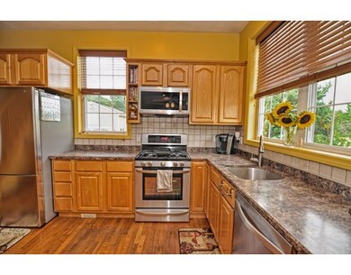 201 Elm St, Blackstone, MA 01504 - photo 4