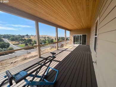 738 SW Runnion Ave, Pendleton, OR 97801 - photo 5