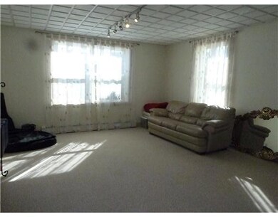 Den/Family/Great Room.