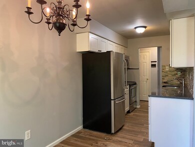 630 Washington Place unit 30, Chesterbrook, PA 19087 - photo 3