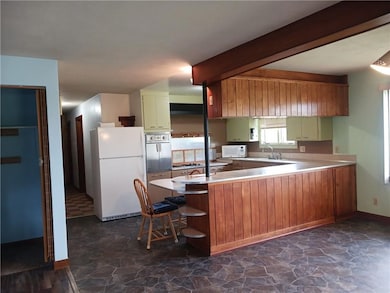 S1131 Knabe Rd, Nelson, WI 54756 - photo 4