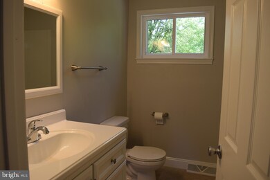 13724 National Pike, Clear Spring, MD 21722 - photo 7