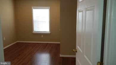 1 N Indian Aly unit 3, Winchester, VA 22601 - photo 2