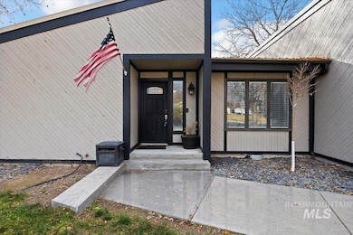 2556 4th Ave E, Twin Falls, ID 83301 - photo 3