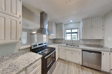 6420 Whitney Ct, North Richland Hills, TX 76182 - photo 6