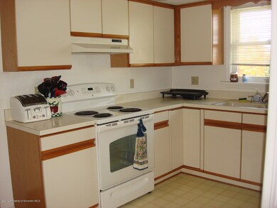 131 Pebble Dr, Tunkhannock, PA 18657 - photo 4