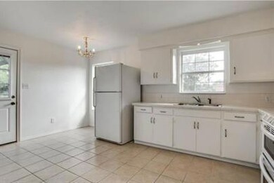 6416 Lontos Dr unit 6416, Dallas, TX 75214 - photo 5