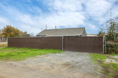 3135 E Anita St, Stockton, CA 95205 - photo 5