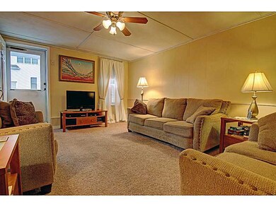 95 Thomas St, Woonsocket, RI 02895 - photo 4