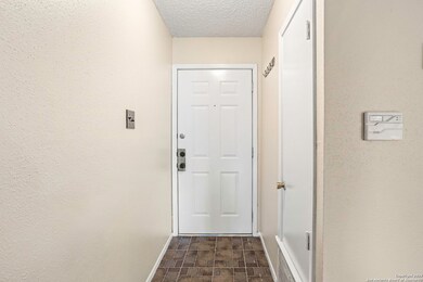 4214 Briarcrest St, San Antonio, TX 78247 - photo 5