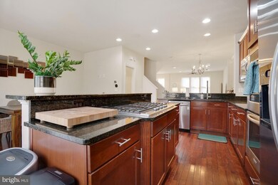 2525 S Kenmore Ct, Arlington, VA 22206 - photo 4