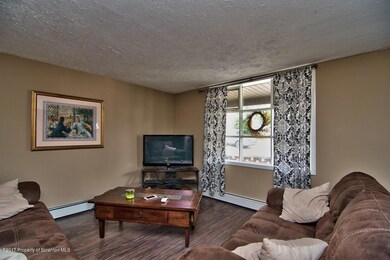 532 E Scott St, Olyphant, PA 18447 - photo 4