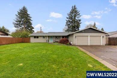 1216 NE Lafayette St, Albany, OR 97321 - photo 3