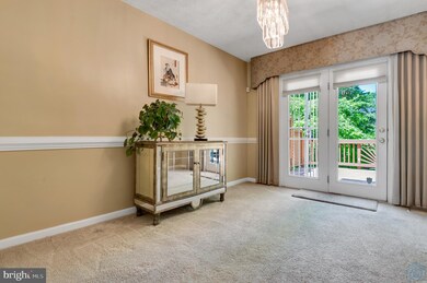 11102 Southlakes Dr, Bowie, MD 20721 - photo 4