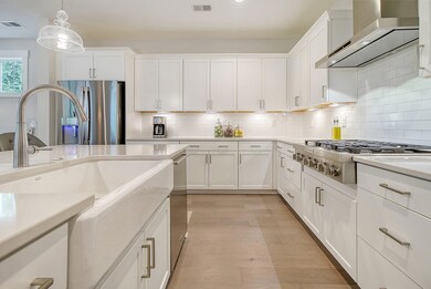 25-web-or-mls-CREM_3730 Apiary Ln_016