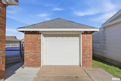 508 3rd St, Durant, IA 52747 - photo 3