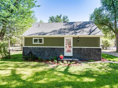 2548 S 2nd Ave, Pocatello, ID 83204 - photo 3