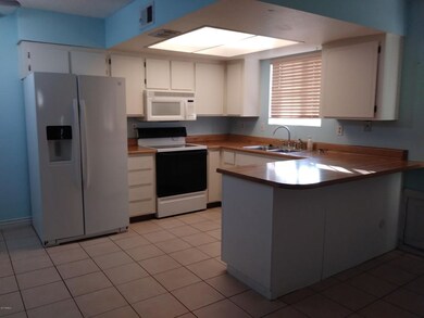 Kitchen Edgewood