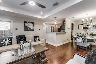 218 Streamside Dr, Desoto, TX 75115 - photo 5