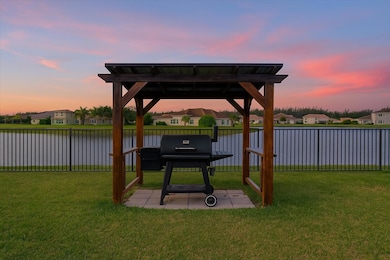 15121 Goldfinch Cir, Westlake, FL 33470 - photo 2