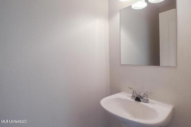 3230 Cumberland 39 11