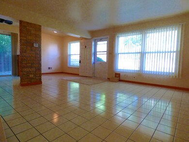 1799 Marquette Ln unit 5603, Hoffman Estates, IL 60169 - photo 3