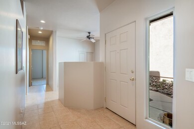 06-Interior Entry Way