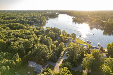 20CircleDrive_Fruitport005A