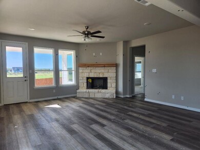 801 Taliaferro Trail, Springtown, TX 76082 - photo 5