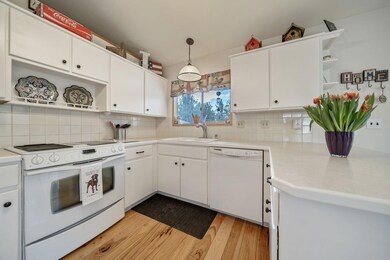 6-web-or-mls-20210 Meadow Ln, Bend (3 of