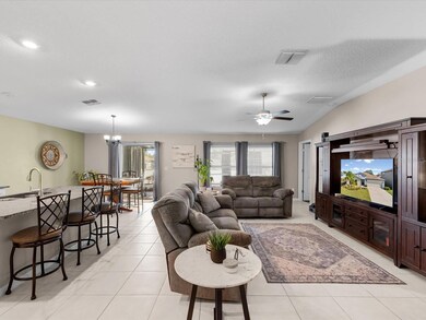 370 Argyll Dr, Spring Hill, FL 34609 - photo 4