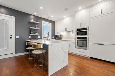 7 Kemble Place, Boston, MA 02127 - photo 4