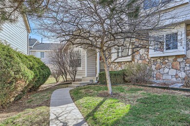 18296 E Alabama Place unit F, Aurora, CO 80017 - photo 2