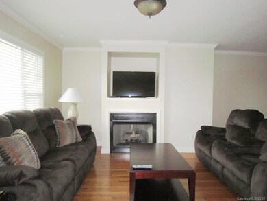 65 Rotunda Cir, Asheville, NC 28806 - photo 2