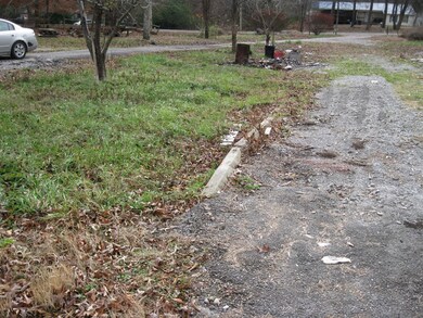 1193 Noel Dr, Cookeville, TN 38506 - photo 4