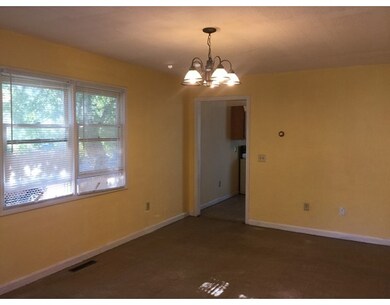 46 Burr St unit 48, Springfield, MA 01109 - photo 6