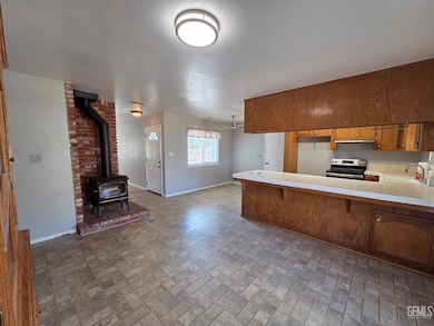 22201 Mccarthy Dr, Tehachapi, CA 93561 - photo 5