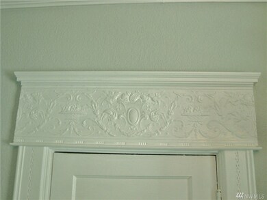 2102 Colby Ave, Everett, WA 98201 - photo 2