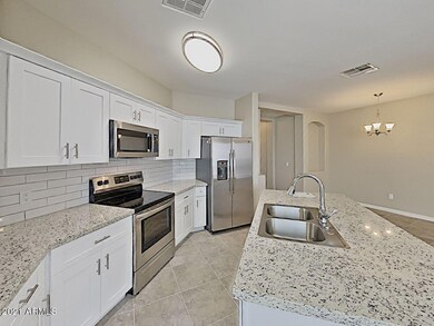 5722583f-b158-4848-bbf1-3ee890e01ae9-w_1