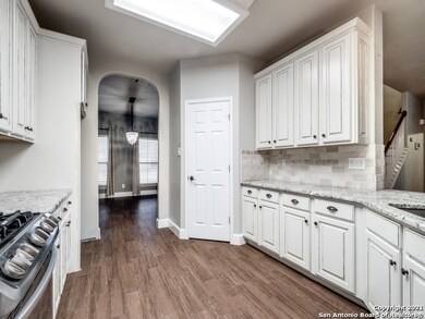 8110 Piney Wood Run, San Antonio, TX 78255 - photo 7