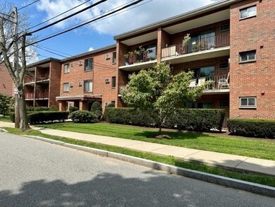 53 Paul St unit 22, Newton Center, MA 02459 - photo 6