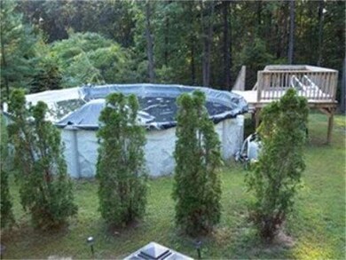 490 Marshall Rd, Fitchburg, MA 01420 - photo 5